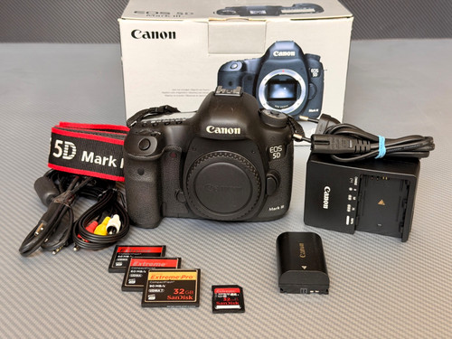 Canon eos mark - canon,