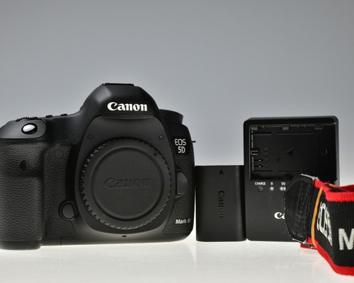 Canon eos mark - mark, iii
