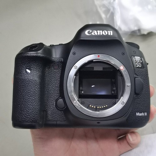 Canon eos mark iii 3 - eos,