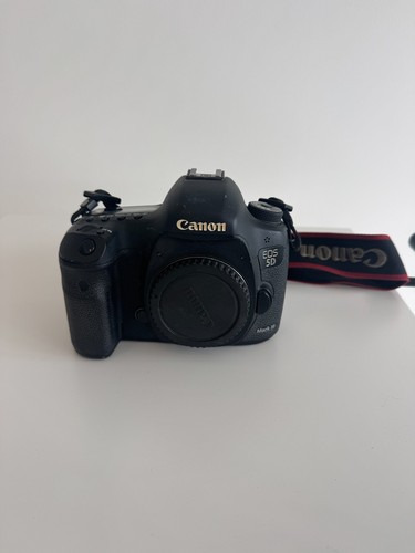 Canon eos mark iii - canon,